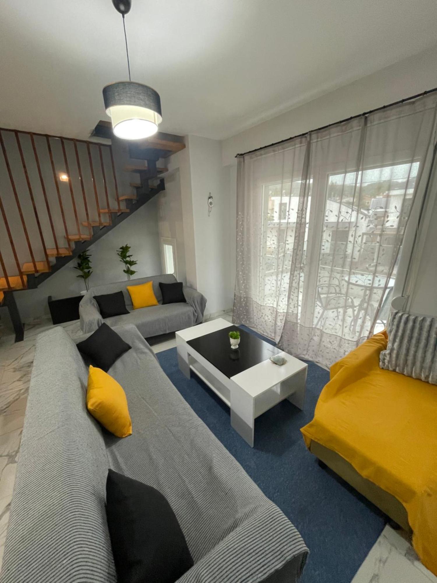 Chara'S House Apartment Kavala Exterior photo